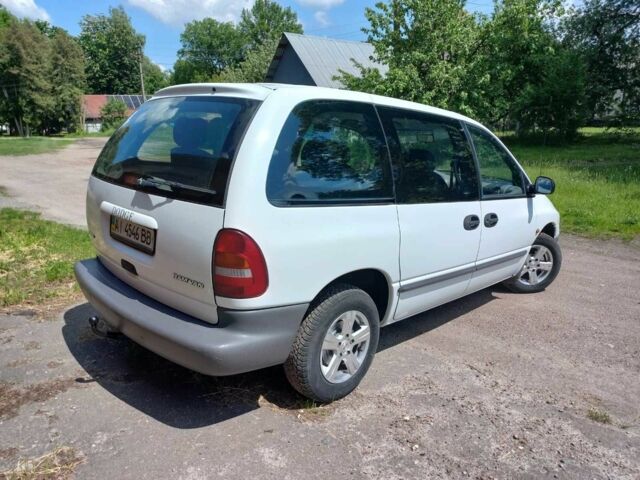 Білий Додж RAM, об'ємом двигуна 0 л та пробігом 230 тис. км за 2700 $, фото 13 на Automoto.ua
