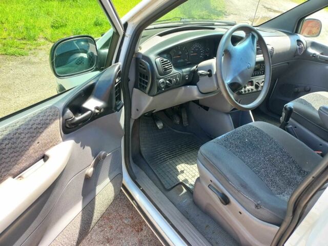 Білий Додж RAM, об'ємом двигуна 0 л та пробігом 230 тис. км за 2700 $, фото 2 на Automoto.ua
