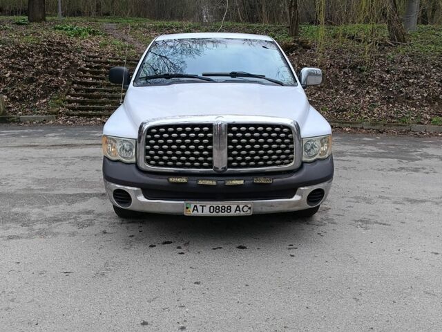 Белый Додж РАМ, объемом двигателя 4.7 л и пробегом 258 тыс. км за 6999 $, фото 1 на Automoto.ua
