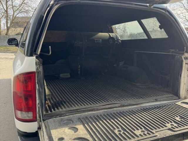 Белый Додж РАМ, объемом двигателя 4.7 л и пробегом 310 тыс. км за 8499 $, фото 12 на Automoto.ua