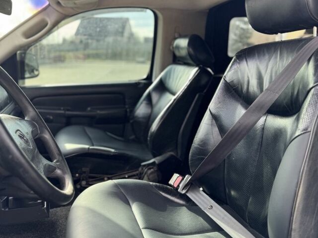 Белый Додж РАМ, объемом двигателя 4.7 л и пробегом 310 тыс. км за 8499 $, фото 14 на Automoto.ua