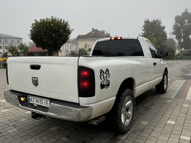 Білий Додж RAM, об'ємом двигуна 4.7 л та пробігом 120 тис. км за 7999 $, фото 5 на Automoto.ua