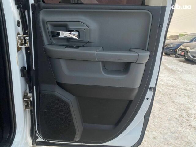 Білий Додж RAM, об'ємом двигуна 3 л та пробігом 225 тис. км за 28490 $, фото 25 на Automoto.ua