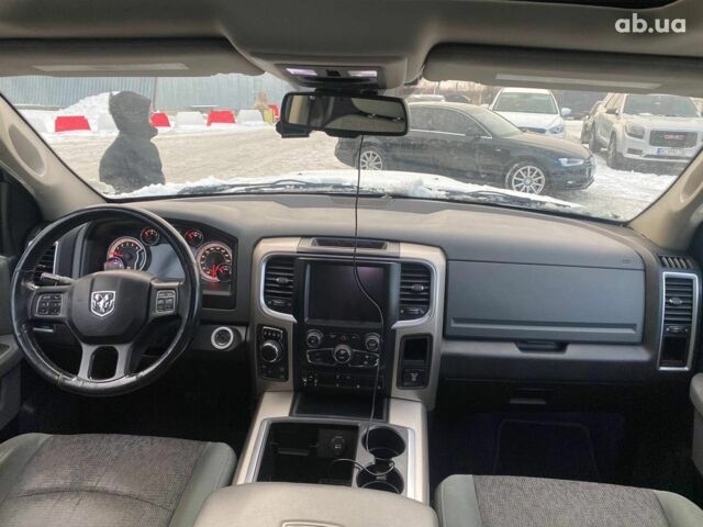 Білий Додж RAM, об'ємом двигуна 3 л та пробігом 225 тис. км за 28490 $, фото 22 на Automoto.ua