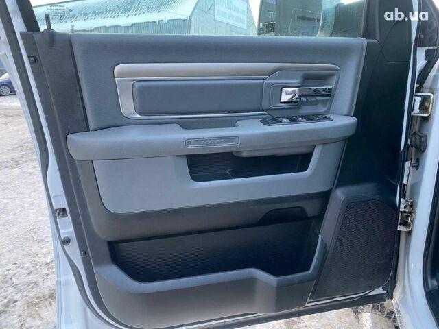 Білий Додж RAM, об'ємом двигуна 3 л та пробігом 225 тис. км за 28490 $, фото 41 на Automoto.ua