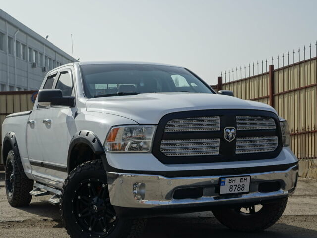 Білий Додж RAM, об'ємом двигуна 3 л та пробігом 100 тис. км за 31500 $, фото 4 на Automoto.ua