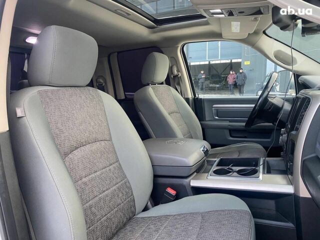Білий Додж RAM, об'ємом двигуна 3 л та пробігом 225 тис. км за 28490 $, фото 26 на Automoto.ua