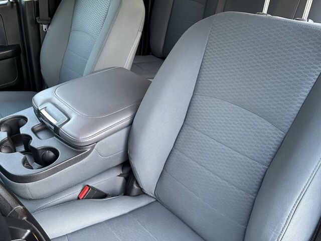 Белый Додж РАМ, объемом двигателя 5.7 л и пробегом 173 тыс. км за 22500 $, фото 5 на Automoto.ua