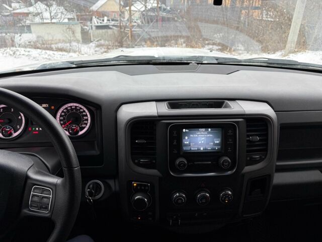Білий Додж RAM, об'ємом двигуна 3 л та пробігом 48 тис. км за 27000 $, фото 11 на Automoto.ua