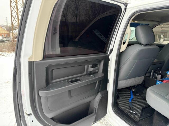 Білий Додж RAM, об'ємом двигуна 3 л та пробігом 48 тис. км за 27000 $, фото 22 на Automoto.ua