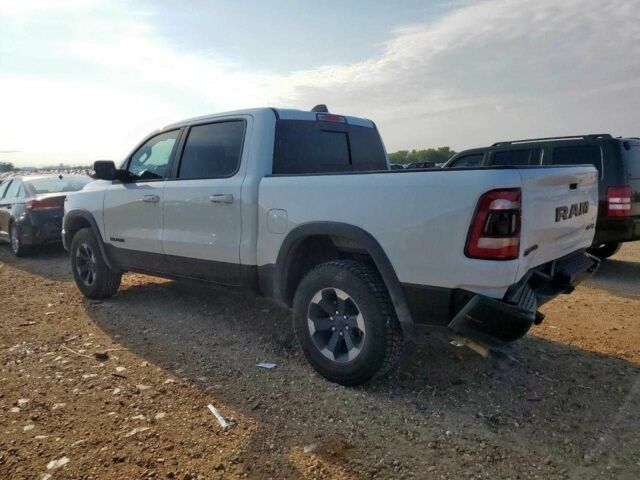 Белый Додж РАМ, объемом двигателя 5.7 л и пробегом 34 тыс. км за 15200 $, фото 1 на Automoto.ua