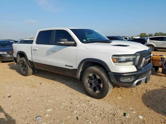 Белый Додж РАМ, объемом двигателя 5.7 л и пробегом 34 тыс. км за 15200 $, фото 3 на Automoto.ua