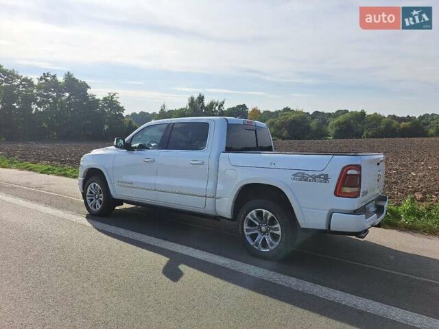 Білий Додж RAM, об'ємом двигуна 5.7 л та пробігом 5 тис. км за 99999 $, фото 1 на Automoto.ua