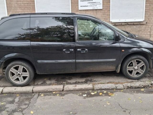 Чорний Додж RAM, об'ємом двигуна 0 л та пробігом 250 тис. км за 3000 $, фото 5 на Automoto.ua