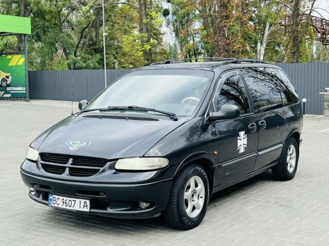 Чорний Додж RAM, об'ємом двигуна 2.5 л та пробігом 240 тис. км за 2157 $, фото 3 на Automoto.ua