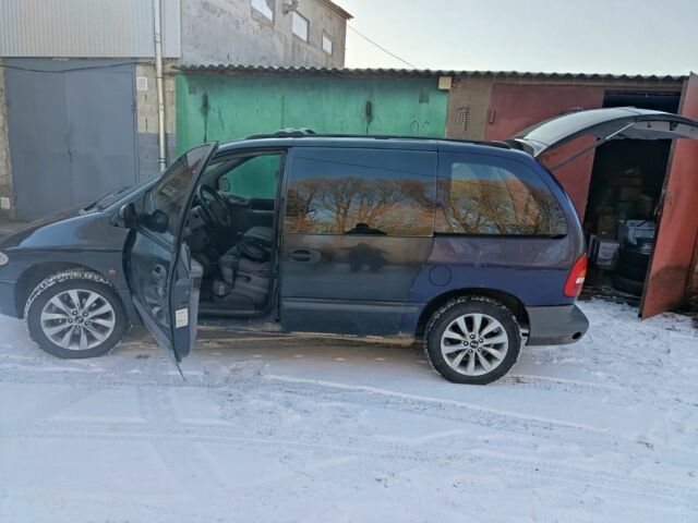Черный Додж РАМ, объемом двигателя 2.5 л и пробегом 500 тыс. км за 3798 $, фото 1 на Automoto.ua