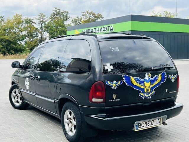 Чорний Додж RAM, об'ємом двигуна 2.5 л та пробігом 240 тис. км за 2157 $, фото 8 на Automoto.ua
