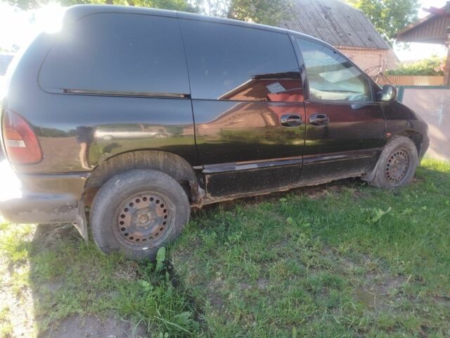 Чорний Додж RAM, об'ємом двигуна 2.5 л та пробігом 385 тис. км за 1100 $, фото 2 на Automoto.ua