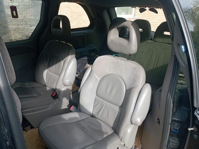 Черный Додж РАМ, объемом двигателя 2.5 л и пробегом 36 тыс. км за 4700 $, фото 4 на Automoto.ua