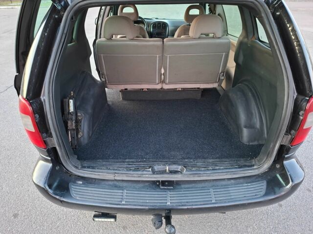 Черный Додж РАМ, объемом двигателя 2.5 л и пробегом 346 тыс. км за 3450 $, фото 11 на Automoto.ua