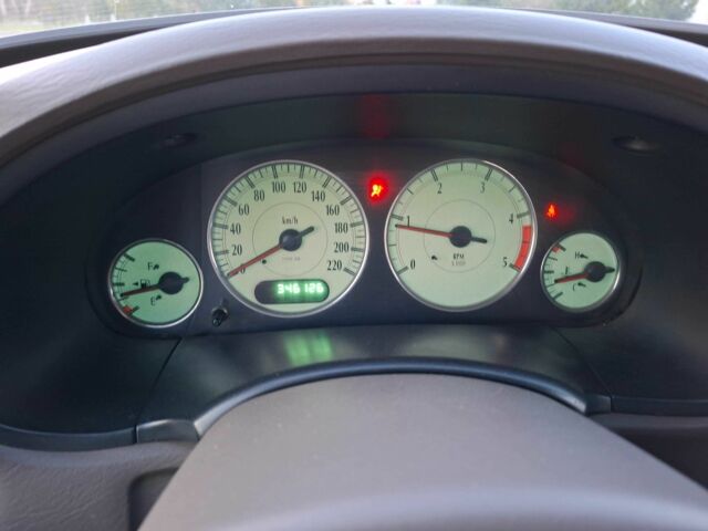 Черный Додж РАМ, объемом двигателя 2.5 л и пробегом 346 тыс. км за 3450 $, фото 8 на Automoto.ua