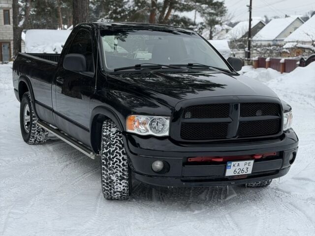 Чорний Додж RAM, об'ємом двигуна 3.7 л та пробігом 259 тис. км за 14999 $, фото 2 на Automoto.ua