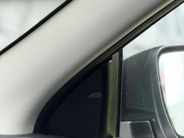Чорний Додж RAM, об'ємом двигуна 5.7 л та пробігом 158 тис. км за 9882 $, фото 2 на Automoto.ua