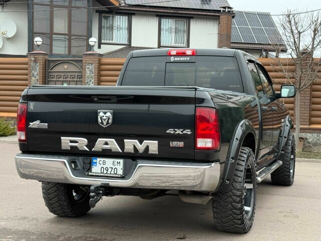 Чорний Додж RAM, об'ємом двигуна 5.7 л та пробігом 166 тис. км за 16700 $, фото 11 на Automoto.ua