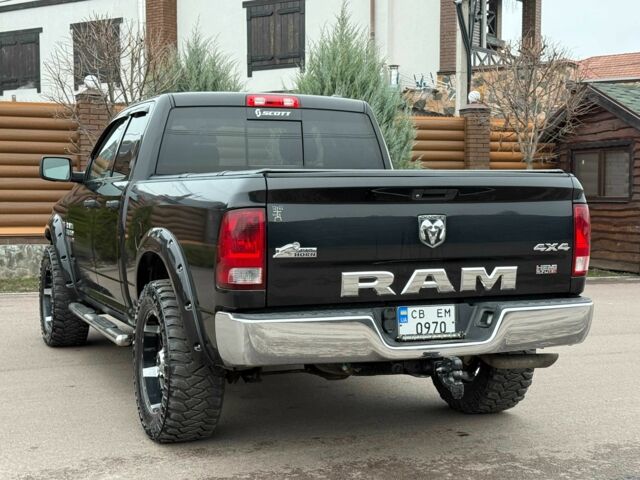 Чорний Додж RAM, об'ємом двигуна 5.7 л та пробігом 166 тис. км за 16700 $, фото 9 на Automoto.ua