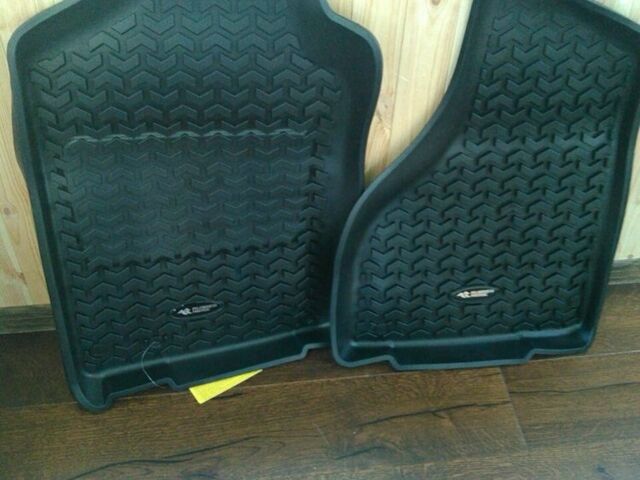 Додж РАМ 2009 в Одессе на Automoto.ua Черный Додж РАМ, объемом двигателя 5.7 л и пробегом 230 тыс. км за 25000 $, фото 11 на Automoto.ua