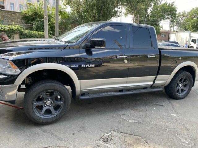 Додж РАМ 2009 в Одессе на Automoto.ua Черный Додж РАМ, объемом двигателя 5.7 л и пробегом 230 тыс. км за 25000 $, фото 8 на Automoto.ua