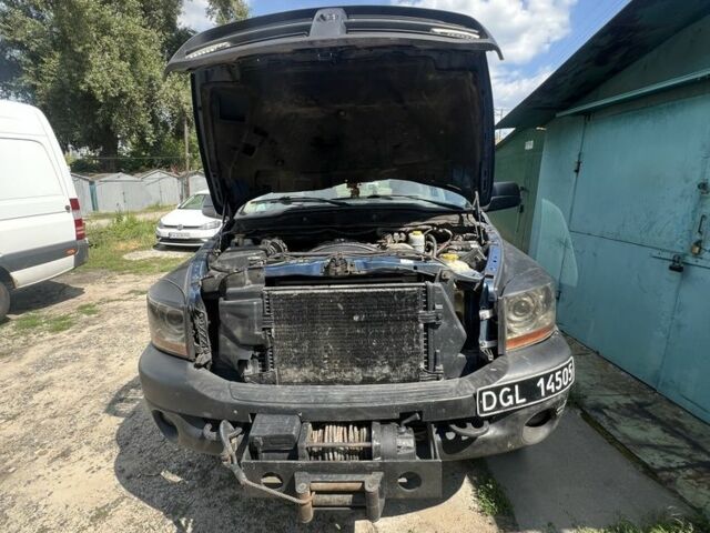 Чорний Додж RAM, об'ємом двигуна 0 л та пробігом 300 тис. км за 10000 $, фото 3 на Automoto.ua
