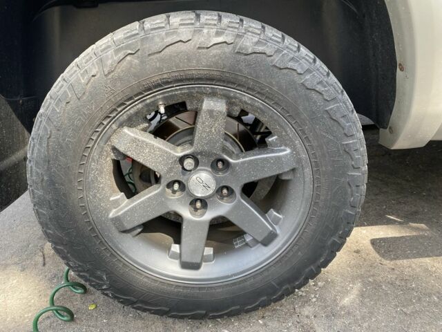 Додж РАМ 2009 в Одессе на Automoto.ua Черный Додж РАМ, объемом двигателя 5.7 л и пробегом 230 тыс. км за 25000 $, фото 7 на Automoto.ua