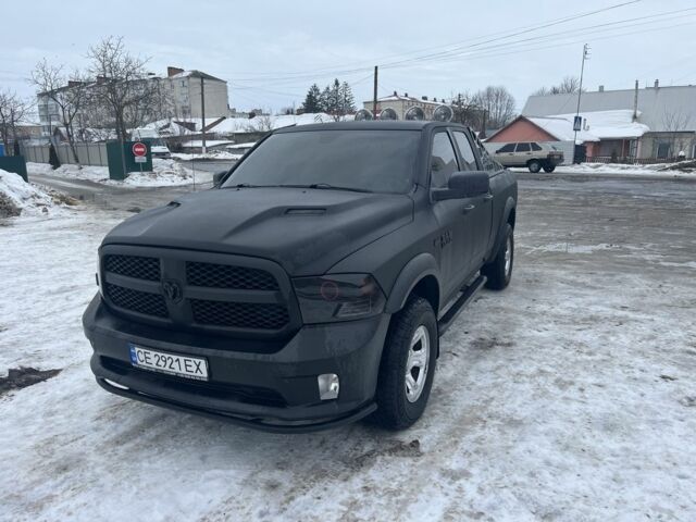 Черный Додж РАМ, объемом двигателя 5.7 л и пробегом 260 тыс. км за 20000 $, фото 4 на Automoto.ua