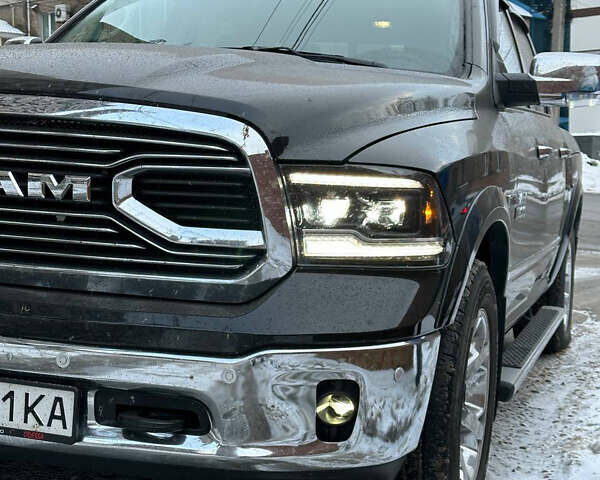 Чорний Додж RAM, об'ємом двигуна 3 л та пробігом 15 тис. км за 80000 $, фото 13 на Automoto.ua