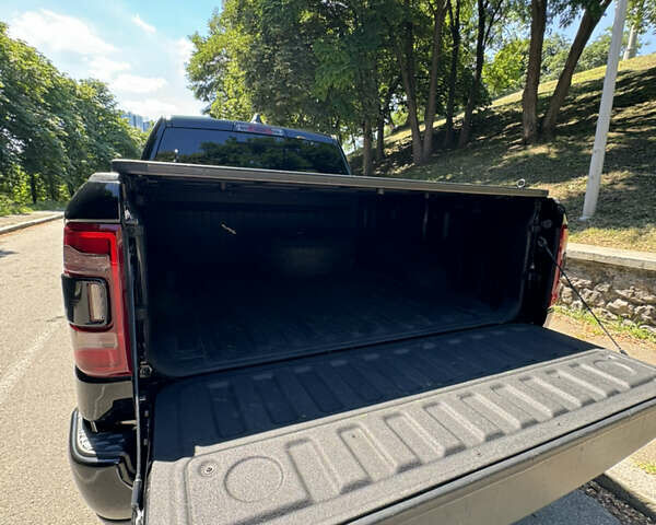 Чорний Додж RAM, об'ємом двигуна 5.7 л та пробігом 118 тис. км за 55000 $, фото 8 на Automoto.ua