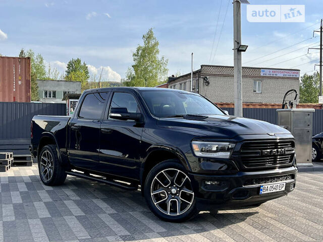 Чорний Додж RAM, об'ємом двигуна 5.7 л та пробігом 31 тис. км за 54000 $, фото 19 на Automoto.ua