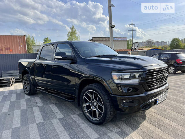 Чорний Додж RAM, об'ємом двигуна 5.7 л та пробігом 31 тис. км за 54000 $, фото 15 на Automoto.ua