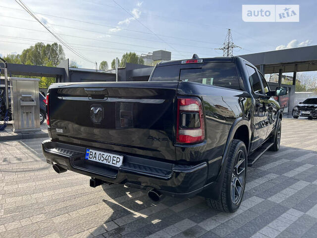 Чорний Додж RAM, об'ємом двигуна 5.7 л та пробігом 31 тис. км за 54000 $, фото 10 на Automoto.ua