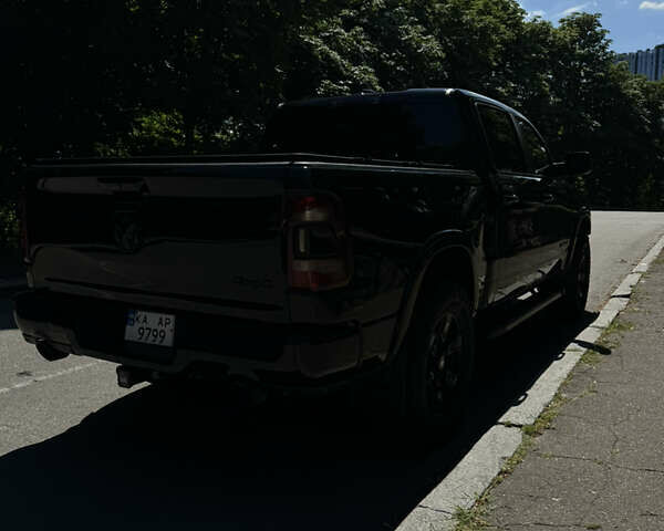 Чорний Додж RAM, об'ємом двигуна 5.7 л та пробігом 118 тис. км за 55000 $, фото 5 на Automoto.ua