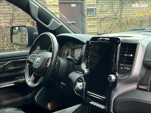 Чорний Додж RAM, об'ємом двигуна 3 л та пробігом 118 тис. км за 82990 $, фото 37 на Automoto.ua