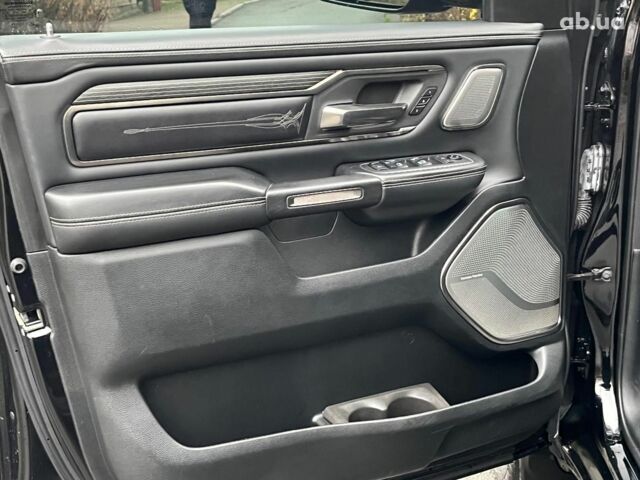 Чорний Додж RAM, об'ємом двигуна 3 л та пробігом 118 тис. км за 82990 $, фото 14 на Automoto.ua