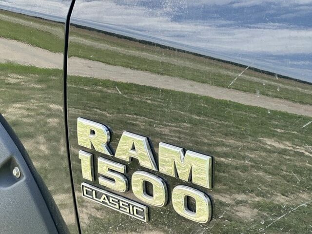 Чорний Додж RAM, об'ємом двигуна 5.7 л та пробігом 60 тис. км за 33000 $, фото 4 на Automoto.ua