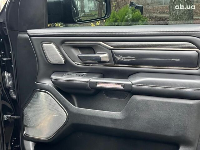 Чорний Додж RAM, об'ємом двигуна 3 л та пробігом 118 тис. км за 82990 $, фото 35 на Automoto.ua