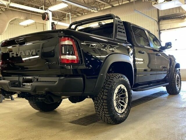 Чорний Додж RAM, об'ємом двигуна 6.2 л та пробігом 0 тис. км за 149000 $, фото 46 на Automoto.ua