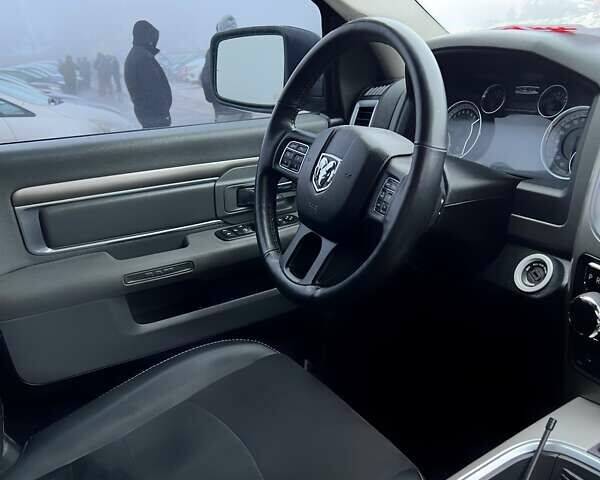 Красный Додж РАМ, объемом двигателя 5.7 л и пробегом 140 тыс. км за 31300 $, фото 24 на Automoto.ua
