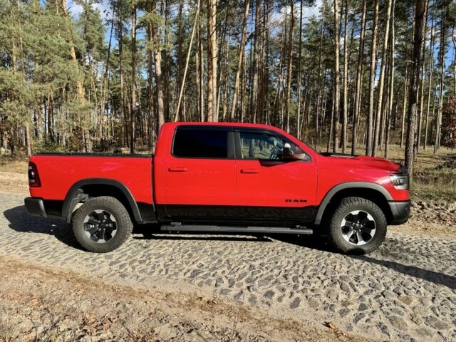 Червоний Додж RAM, об'ємом двигуна 5.7 л та пробігом 200 тис. км за 39000 $, фото 3 на Automoto.ua