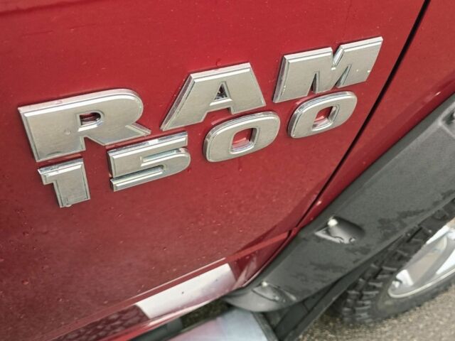 Красный Додж РАМ, объемом двигателя 3.6 л и пробегом 200 тыс. км за 22000 $, фото 6 на Automoto.ua