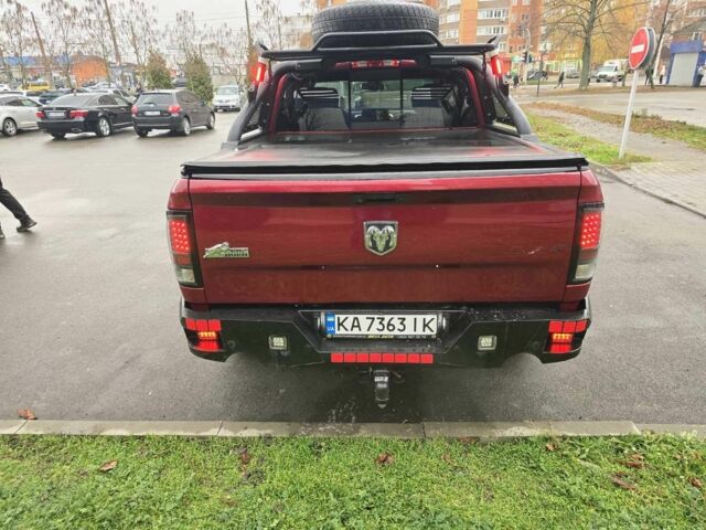 Красный Додж РАМ, объемом двигателя 3.6 л и пробегом 200 тыс. км за 22000 $, фото 3 на Automoto.ua