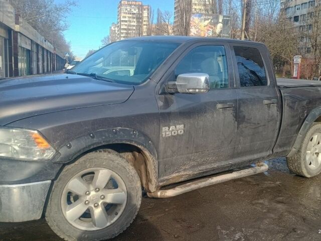 Сірий Додж RAM, об'ємом двигуна 3 л та пробігом 280 тис. км за 25500 $, фото 4 на Automoto.ua